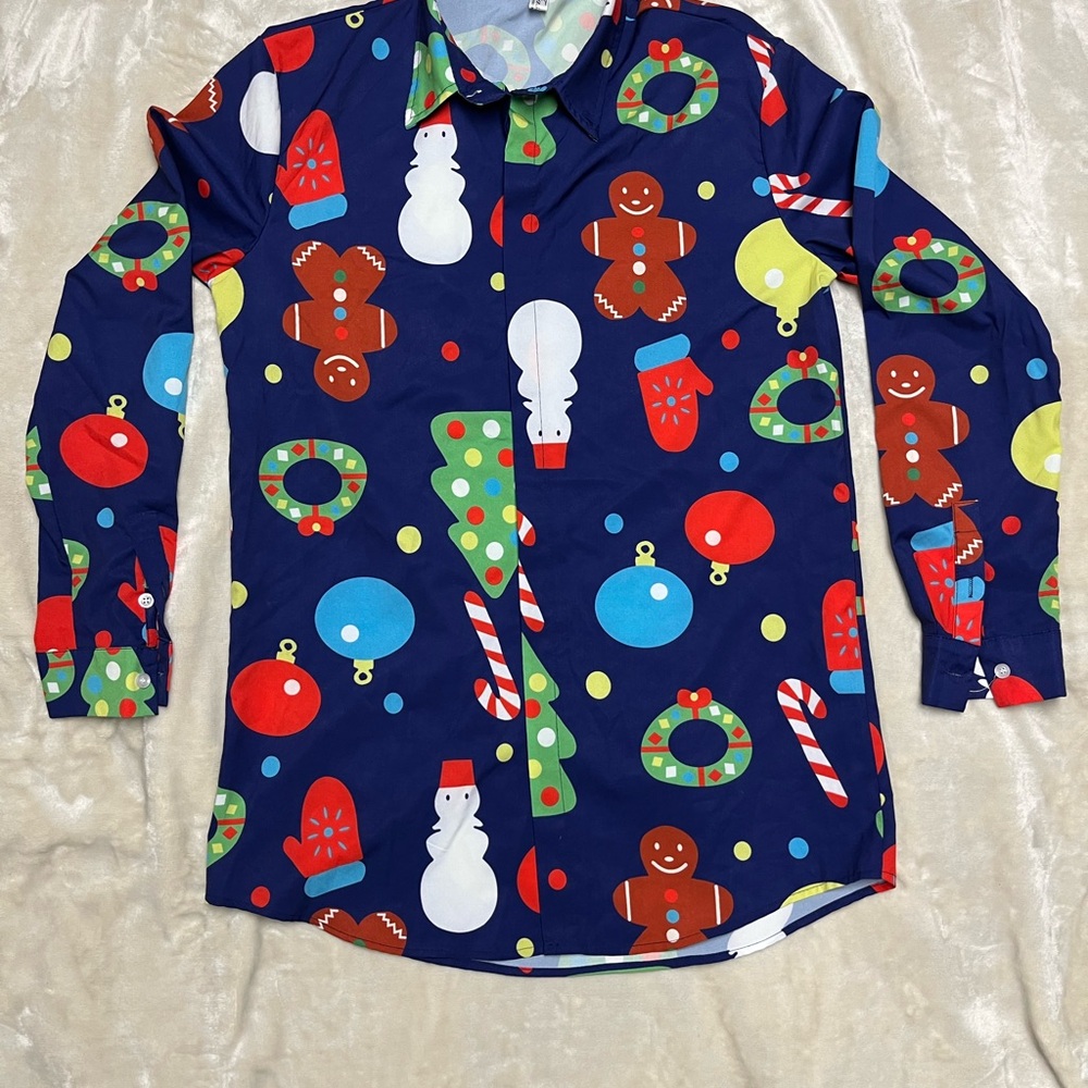 Holiday button down - Picture 2 of 5